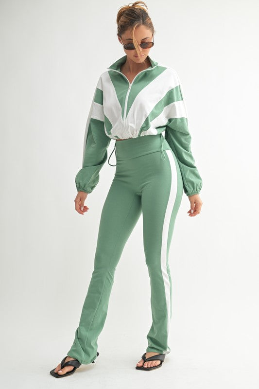 WTP30468 MODEL IS 5'8 AND IS WEARING